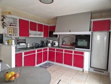 MAISON 3 CHAMBRES  avec Piscine