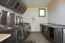 Ancien restaurant scolaire 180 m2