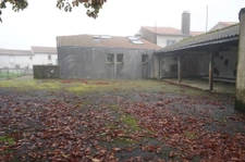 Ancien restaurant scolaire 180 m2