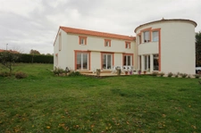 MAISON 180 m2 4 chambres, 3421 m2 de terrain