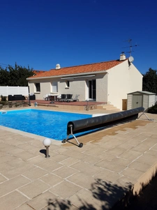 MAISON 3 CHAMBRES  avec Piscine