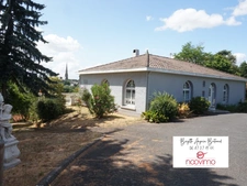 MAISON DANS ENVIRONNEMENT PRIVILEGIE