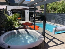 MAISON DE VILLE avec dépendance aménagée