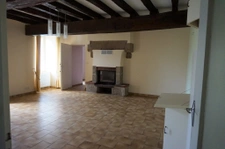 LONGERE 110 M2 avec GRANGE 102 M2