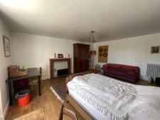 À vendre   Maison en pierre avec grange, jardin et garage-Ch