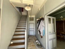 À vendre   Maison en pierre avec grange, jardin et garage-Ch