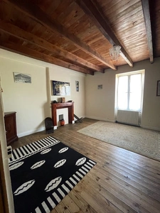 Maison de village de caractère - Character Village House 