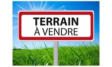  TERRAIN 400M2 NON VIABILISE LOT 4