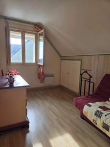 Maison 5 chambres et un bureau centre bourg