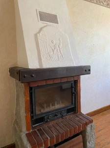 Maison de ville à rénover   115 m2   Stationnement   Château