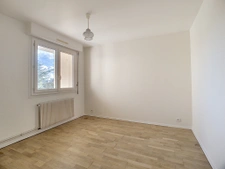 Appartement T2 au Dernier étage avec Balcon et vue dégagée