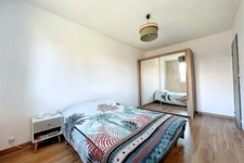 PONT SAINT MARTIN BOURG - PLAIN PIED 90M³  3 CHAMBRES ET JAR