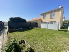 Maison 80m2 - 3chambres - jardin - BOURG