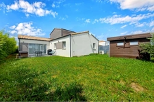 Maison récente de 140m2, 4 chambres et jardin