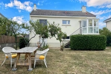 Maison dans le bourg - 80m2 - 2 chambres - jardin