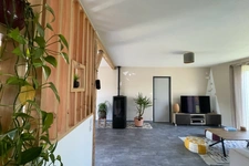 PONT SAINT MARTIN BOURG - PLAIN PIED 90M³  3 CHAMBRES ET JAR