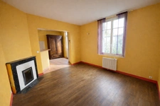 LONGERE 80m2 avec jardin 