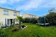 Maison récente 90m2 - 3 chambres + bureau avec jardin