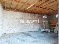 Ancien corps de ferme avec bâtiments annexes