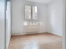 Appartement T3 lumineux et traversant en RDC