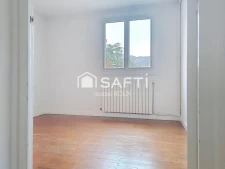 Appartement T3 lumineux et traversant en RDC