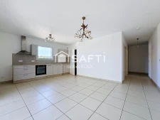 T2, 52m² avec terrasse, garage, quartier Folatière