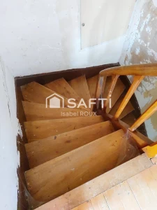 Ancien corps de ferme avec bâtiments annexes