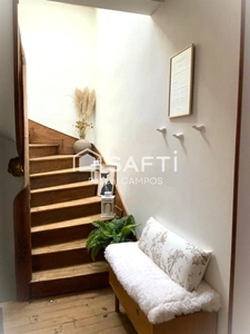 Maison de charme au coeur de la bastide médiévale.