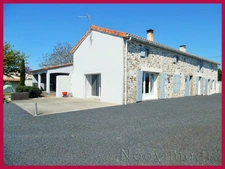 LONGERE RENOVEE DE 198 M2, A 15 MN DE CHOLET