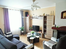 MAISON 3 CHAMBRES SUR DEMI-SOUS SOL