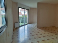 PROCHE ROND POINT DE LA TESSOUALLE APPARTEMENT DE 60 M2