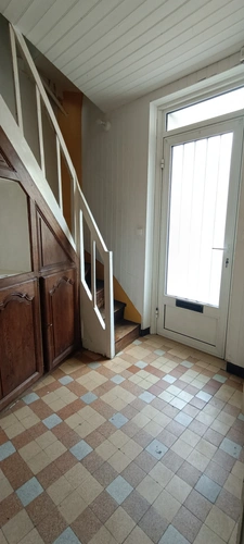 MAISON 2 CHAMBRES A RENOVER