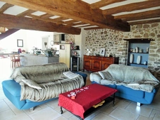 LONGERE RENOVEE DE 198 M2, A 15 MN DE CHOLET