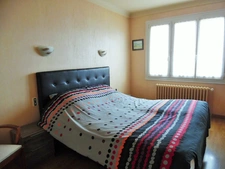  A 5 MN DE CHOLET - MAISON 3 CHAMBRES SUR SOUS-SOL