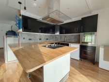 MAISON 3 CHAMBRES SUR SOUS-SOL TOTAL