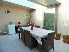 MAISON 3 CHAMBRES SUR DEMI-SOUS SOL