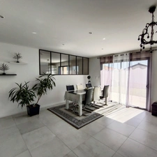 MAISON DE PLAIN-PIED A 5 MN DE CHOLET