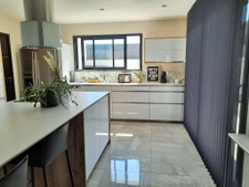 CONTEMPORAINE RECENTE A 5 MN DE CHOLET