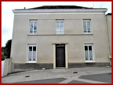  MAISON BOURGEOISE - 6 CHAMBRES + BUREAU