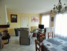  A 5 MN DE CHOLET - MAISON 3 CHAMBRES SUR SOUS-SOL