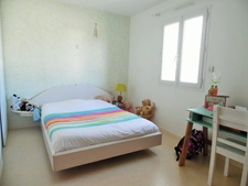 LONGERE RENOVEE DE 198 M2, A 15 MN DE CHOLET