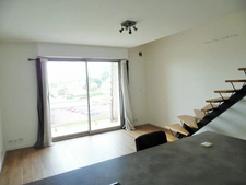  APPARTEMENT DUPLEX 2 CHAMBRES PROCHE CENTRE VILLE