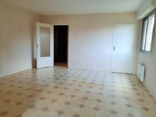 PROCHE ROND POINT DE LA TESSOUALLE APPARTEMENT DE 60 M2