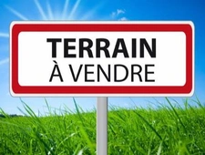 TERRAIN 446 M2 CENTRE ST LYPHARD VIABILISE LIBRE DE CONSTRUC