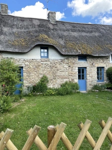 CHARMANTE CHAUMIERE 80 m2 MEZERAC / ST LYPHARD