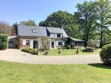 BELLE LONGERE 170 M2 HERBIGNAC