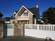 LA VILLA DOXIE : SPACIEUSE, ELEGANTE, MER ET CENTRE LA TURBA