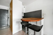 PARIS 12ème - RUE DE CHARENTON 3