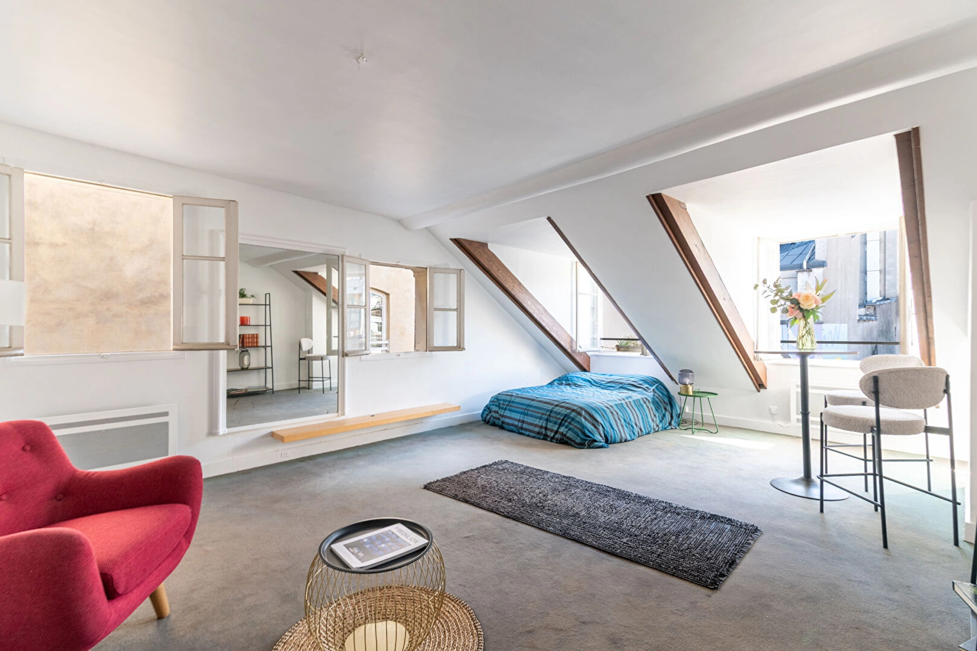 PARIS 4ème - HOTEL DE VILLE 1