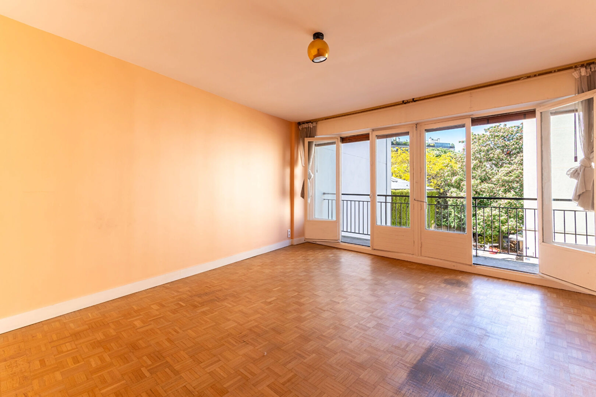 PARIS 12 - MICHEL BIZOT 2